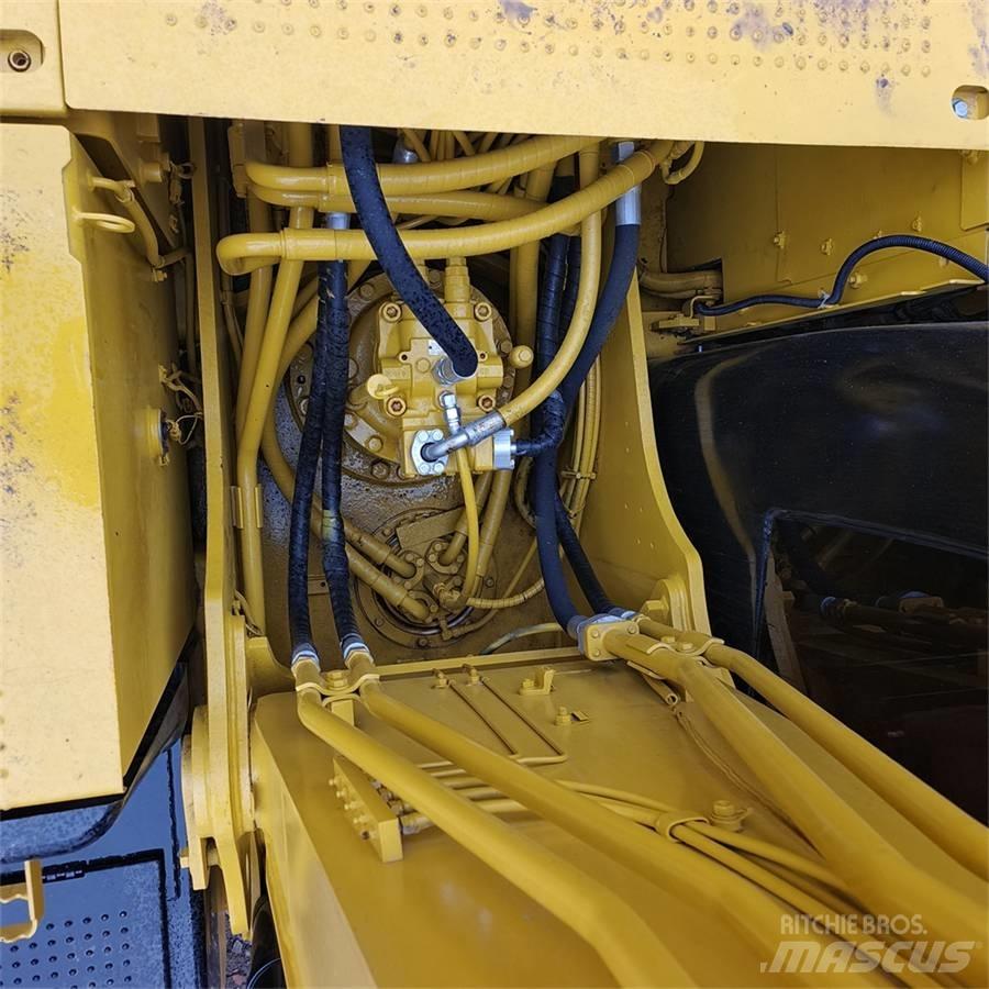 CAT 320 D Excavatoare pe șenile
