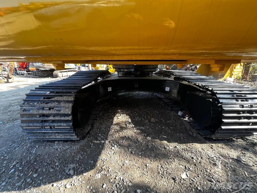 Komatsu PC 220-8 Excavatoare pe șenile
