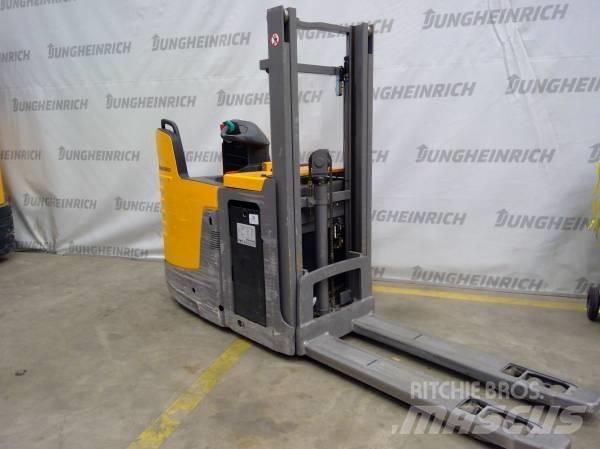 Jungheinrich ERD 220 Transpaleta manuala