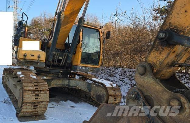 Hyundai Robex 300 LC Excavatoare pe șenile
