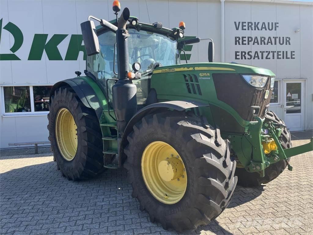 John Deere 6215R Tractoare