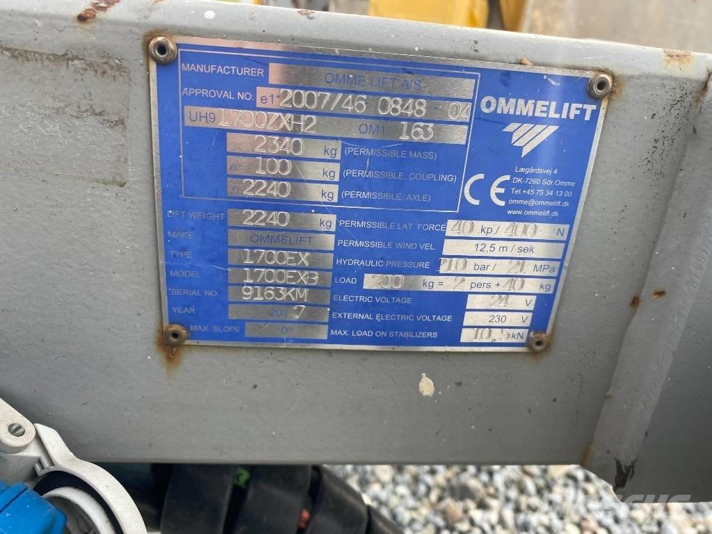 Omme 1700 EBX Platforme aeriene montate pe remorca