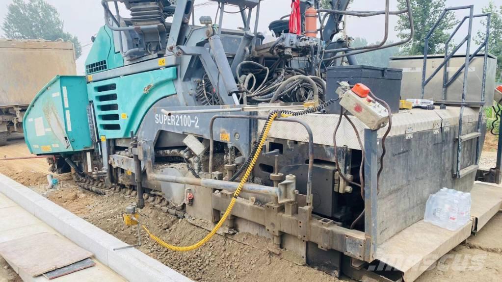 Vögele 2100-3l Pavatoare asfalt