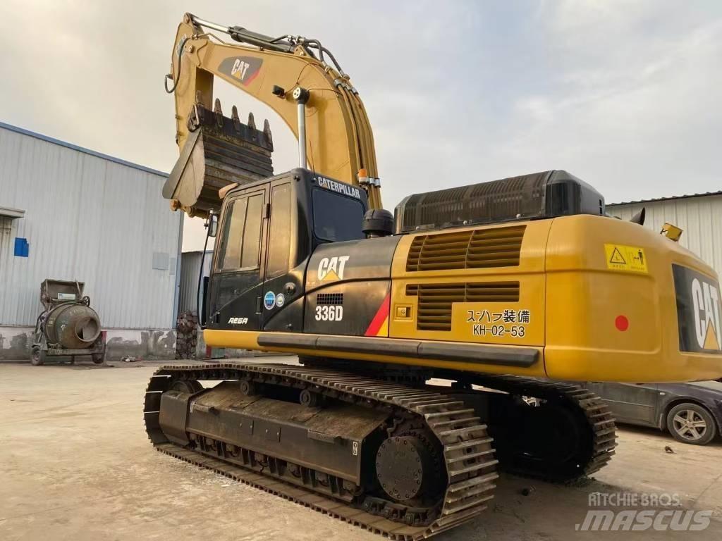 CAT 336 D Excavatoare pe șenile
