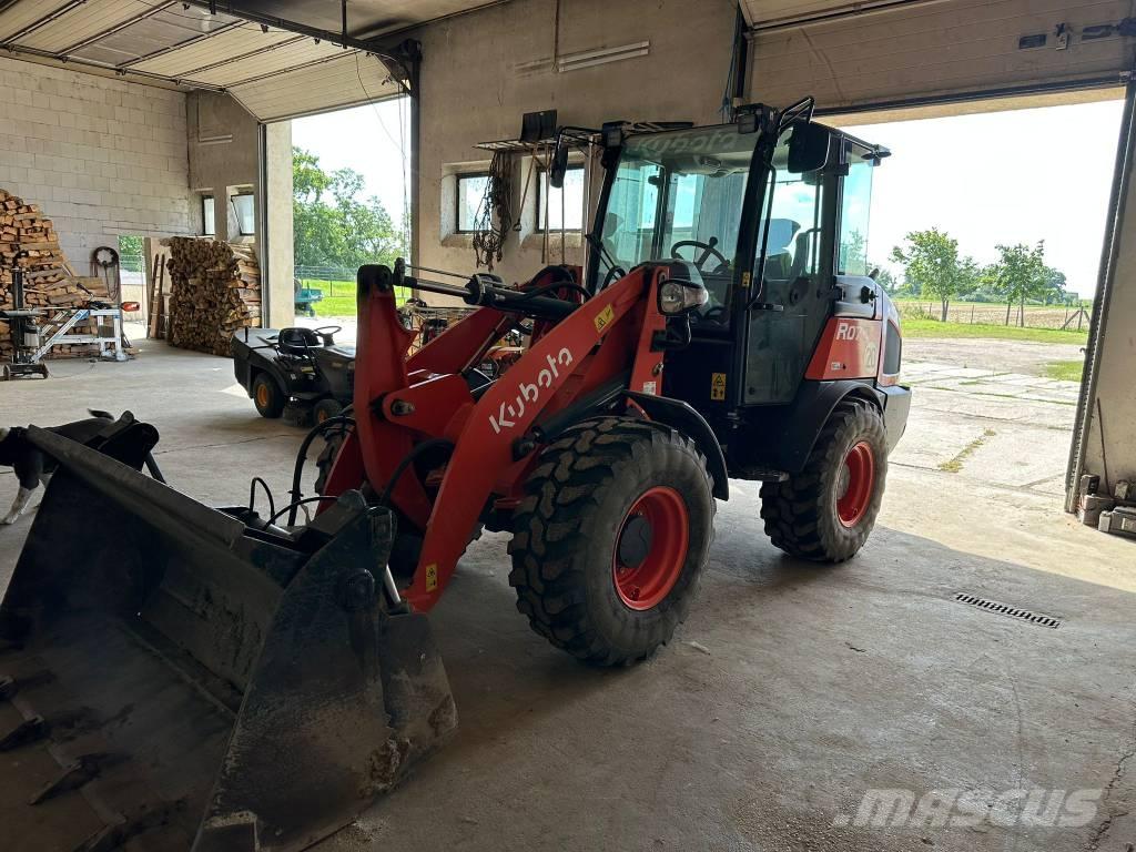 Kubota R 070 WT QC Incarcator pe pneuri