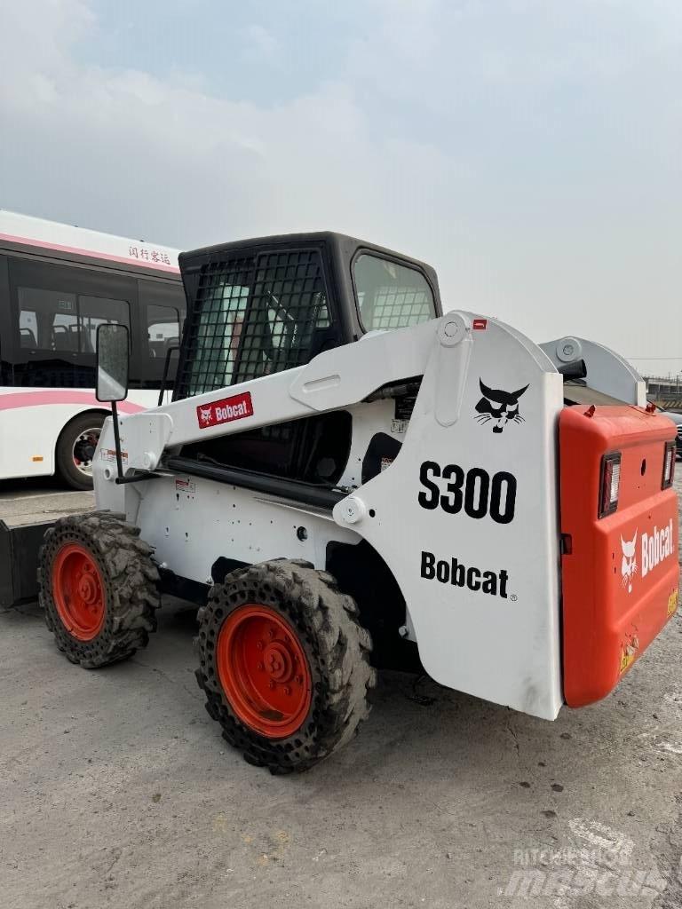Bobcat S 300 Mini incarcator