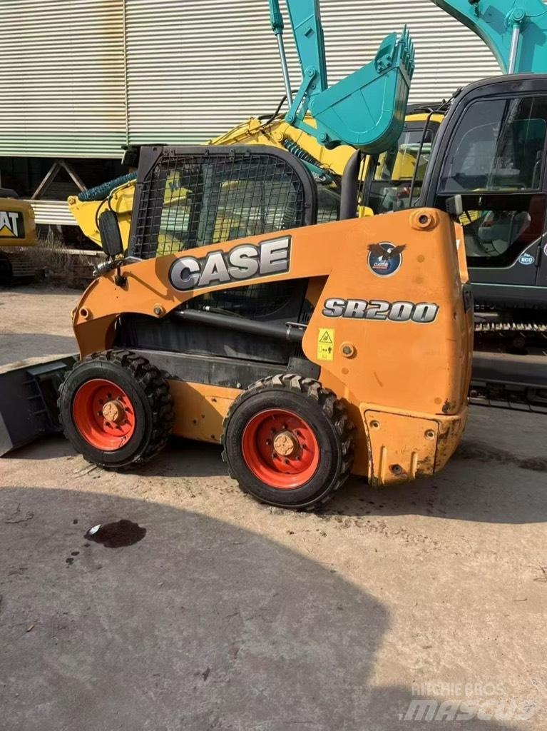 CASE SR 200 Mini incarcator