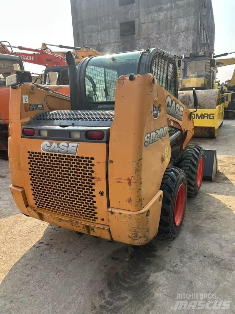 CASE SR 200 Mini incarcator