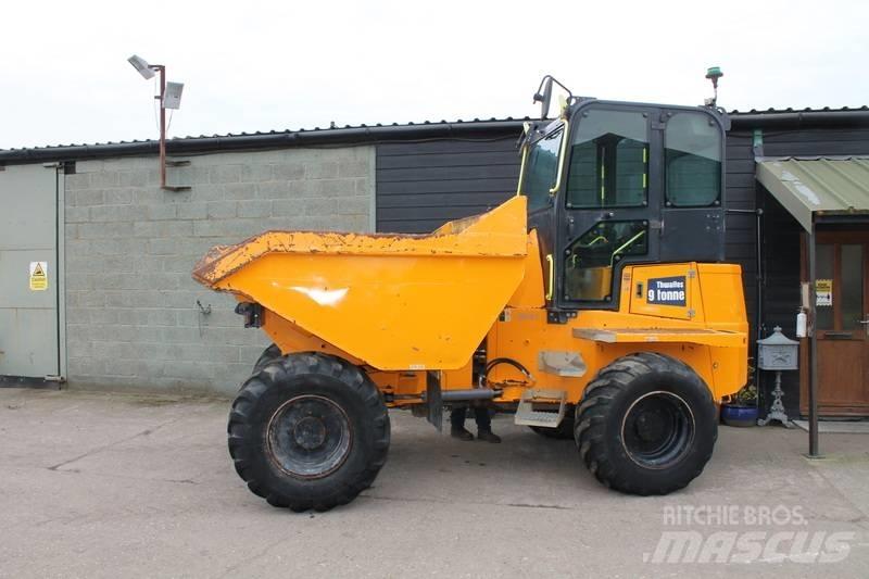 Thwaites 9T CABBED Minitractor de teren