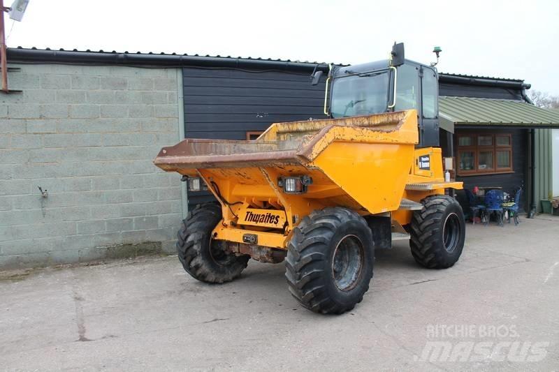 Thwaites 9T CABBED Minitractor de teren