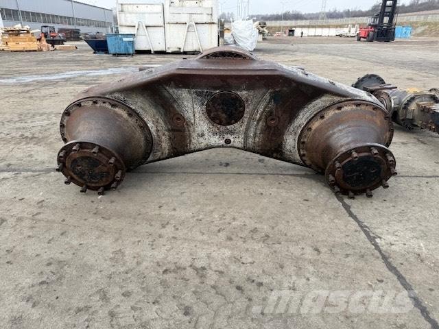 Valmet 921 TANDEM Sasiuri si suspensii