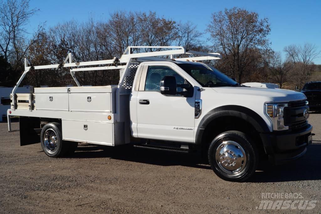 Ford F 550 XL SD Camioane platforma/prelata