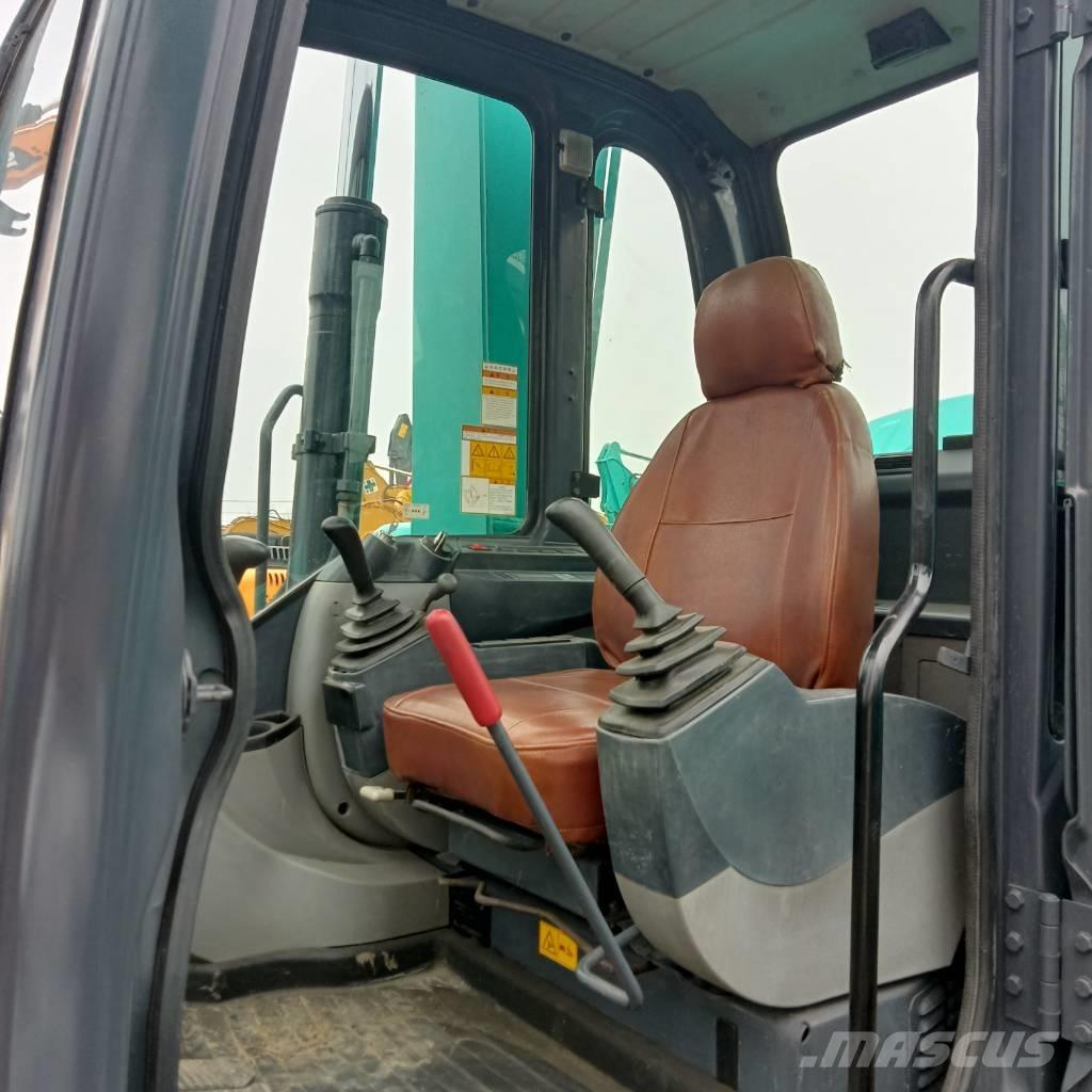 Kobelco SK75-8 Excavatoare 7t - 12t