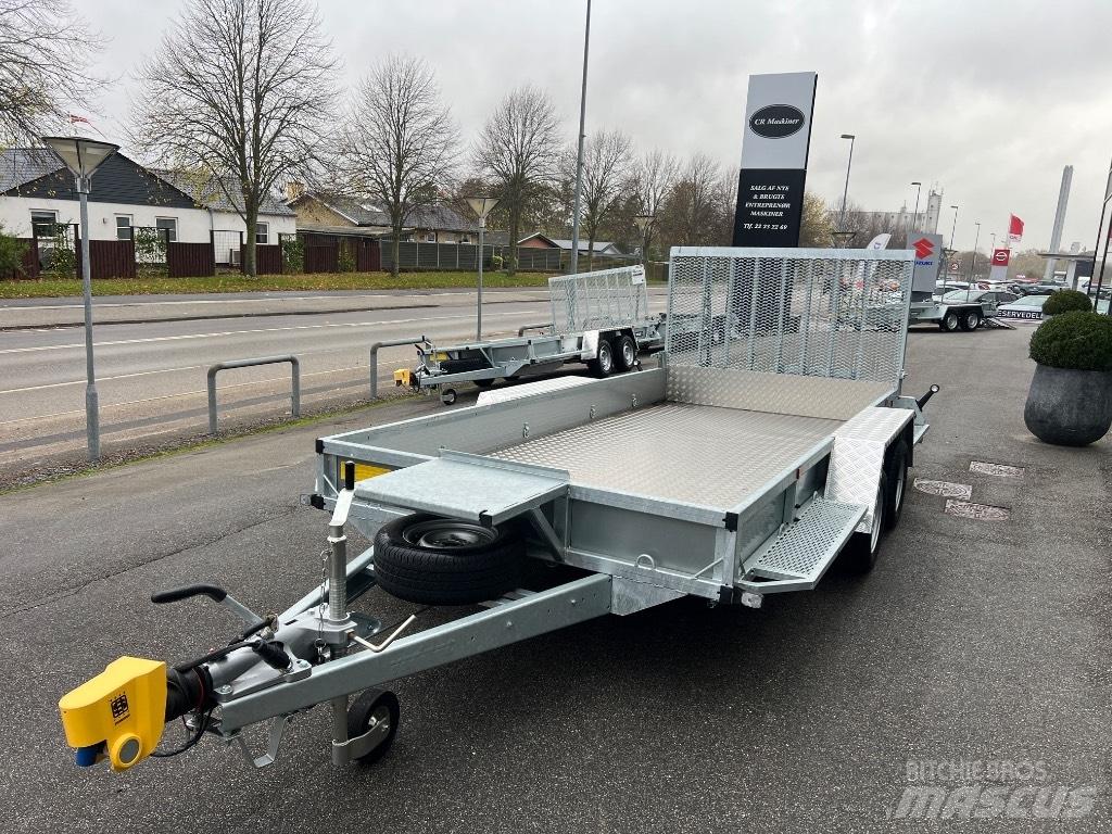 Variant 3518 m4 Remorci transport vehicule