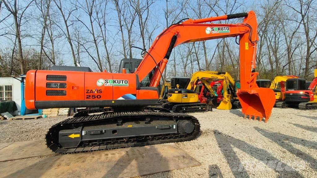 Hitachi ZX 250 Excavatoare pe șenile
