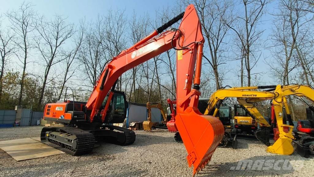 Hitachi ZX 250 Excavatoare pe șenile
