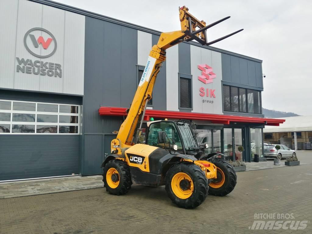 JCB 535-95 Incarcator pe pneuri