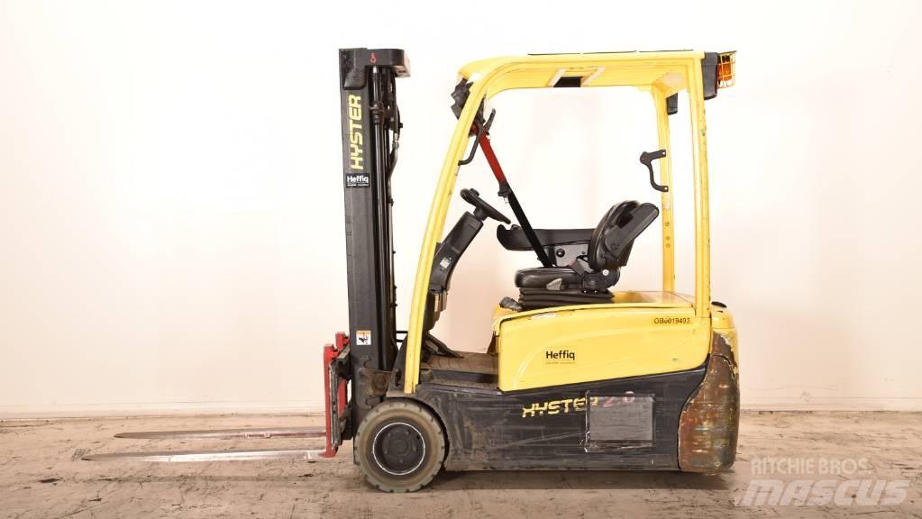 Hyster J2.0XNT Stivuitor electric