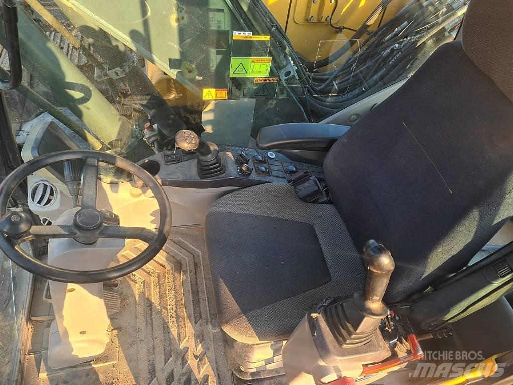 Volvo EW 140 C Excavatoare cu roti