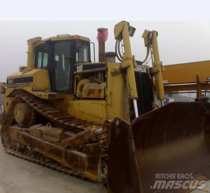 CAT D8R Buldozere pe senile