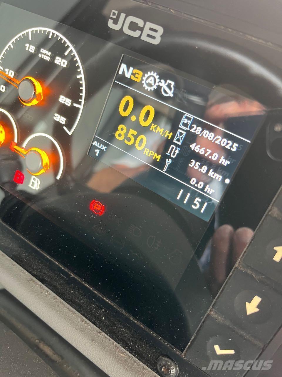 JCB TM 320 Agri Incarcator pe pneuri