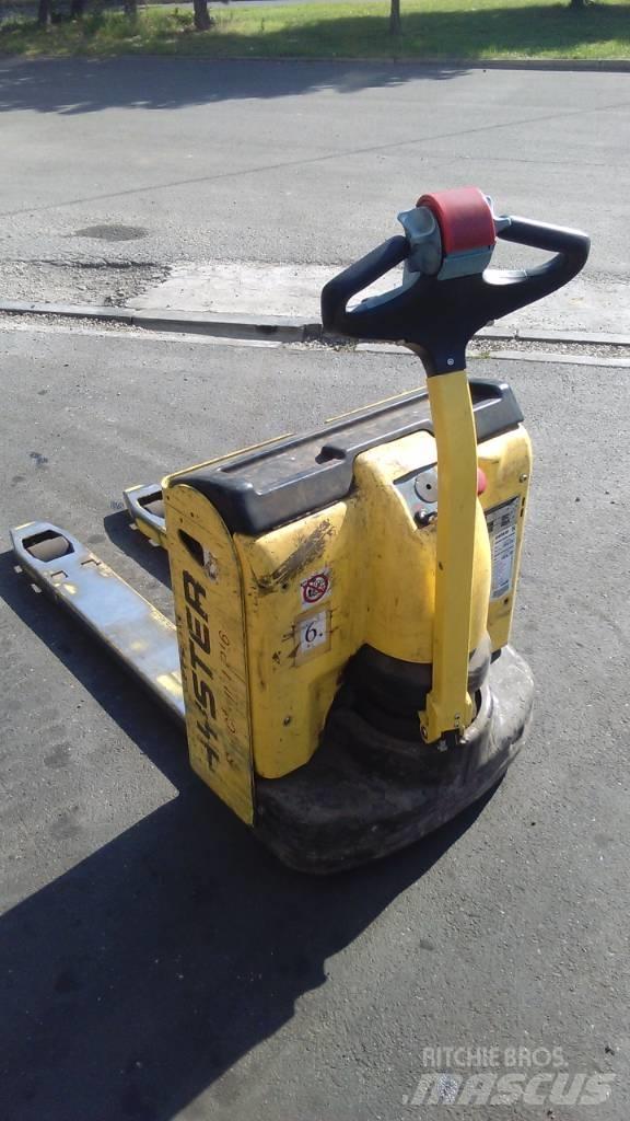 Hyster P1.6 Transpaleta manuala