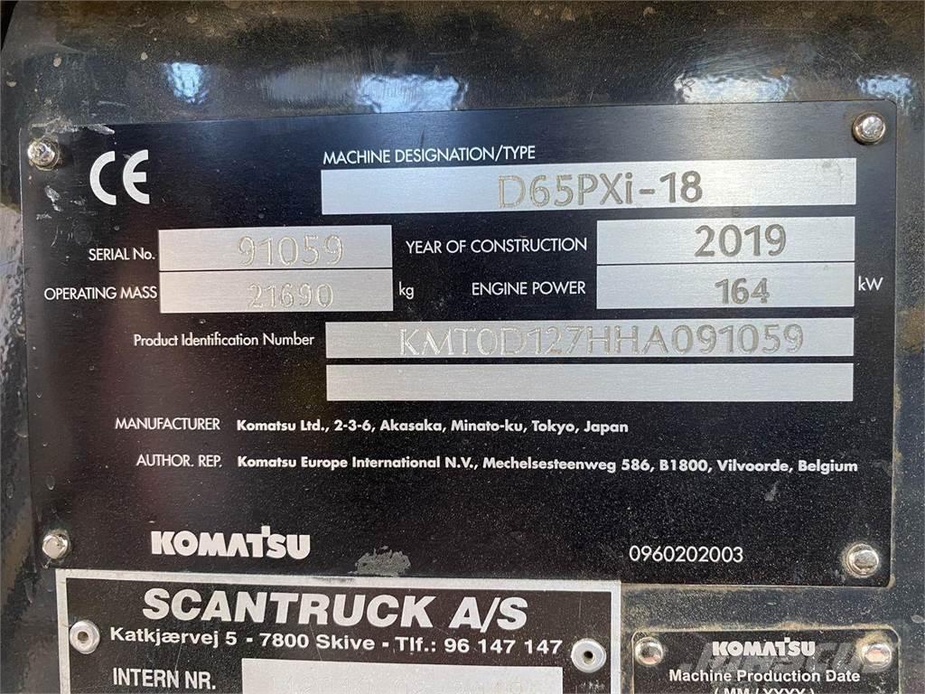 Komatsu D65PXI-18 Buldozere pe senile