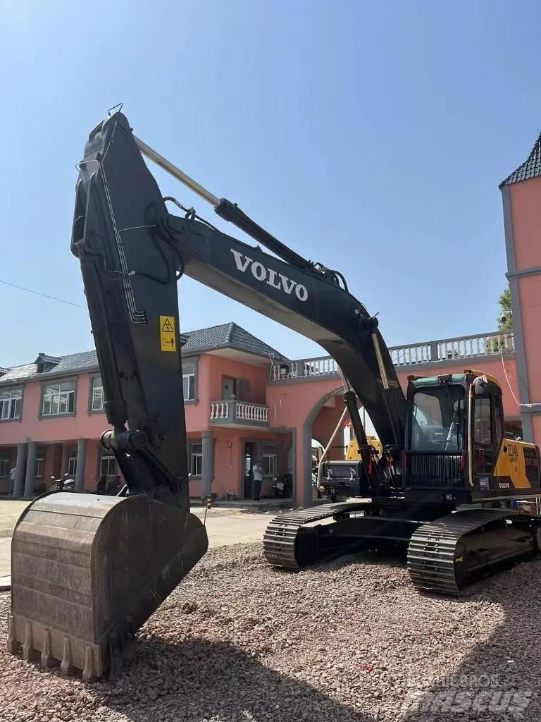 Volvo EC 240 Excavatoare pe șenile

