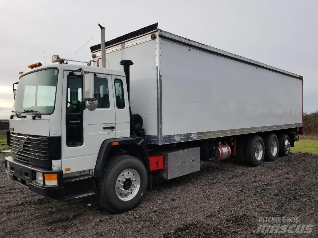 Volvo FL7 Camion vidanje