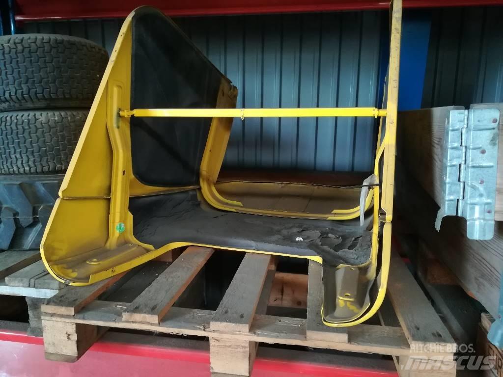 New Holland B 115 Motoare