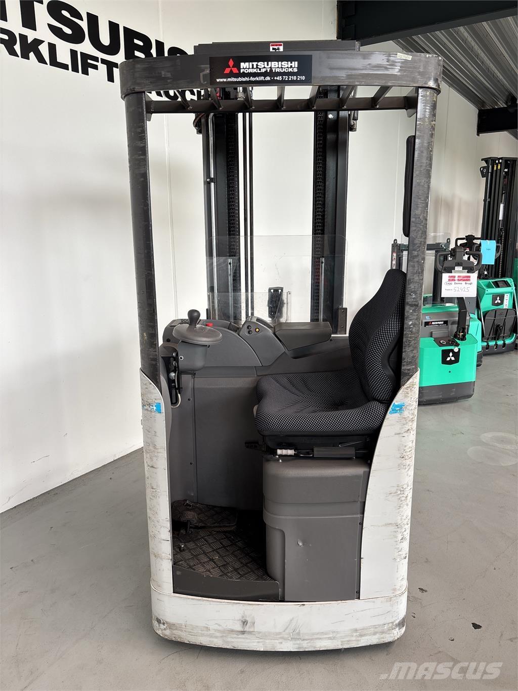 Atlet XJN160 Transpaleti autopropulsanti