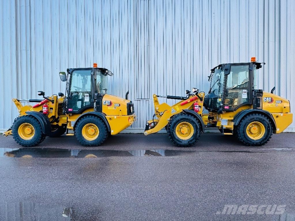CAT 908 Incarcator pe pneuri
