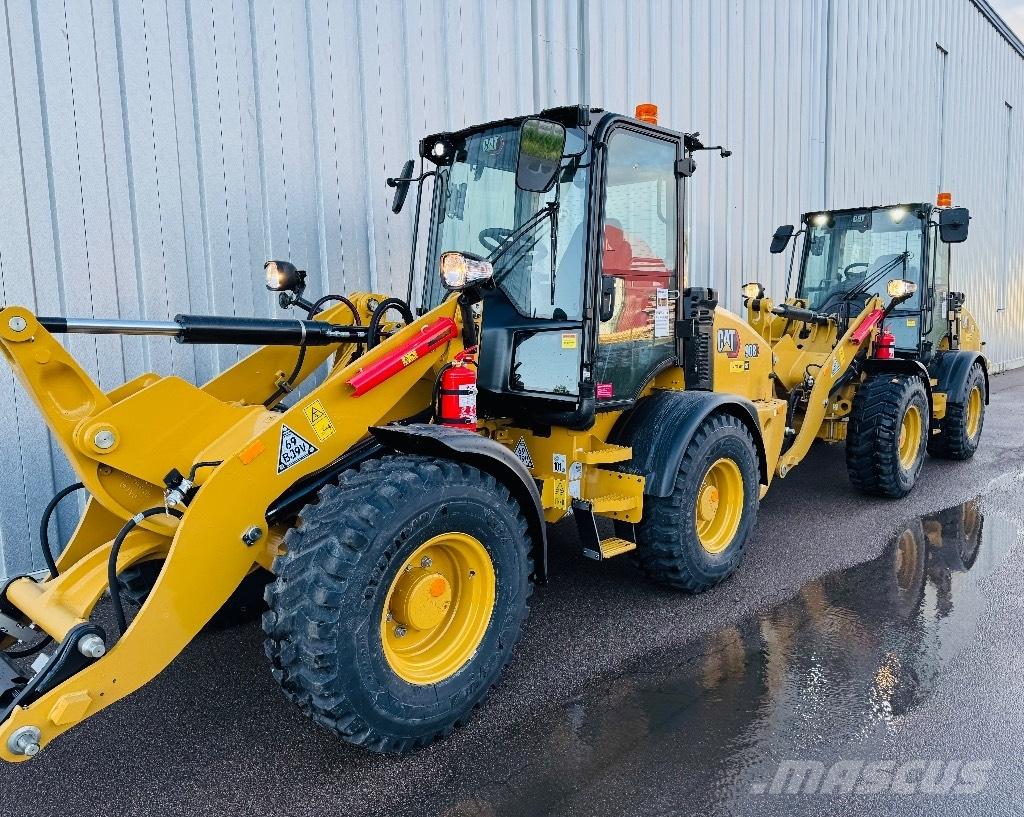 CAT 908 Incarcator pe pneuri