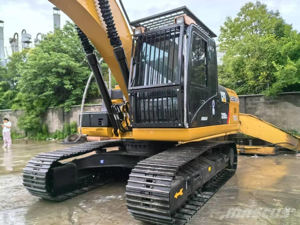 CAT 320 D Excavatoare pe șenile
