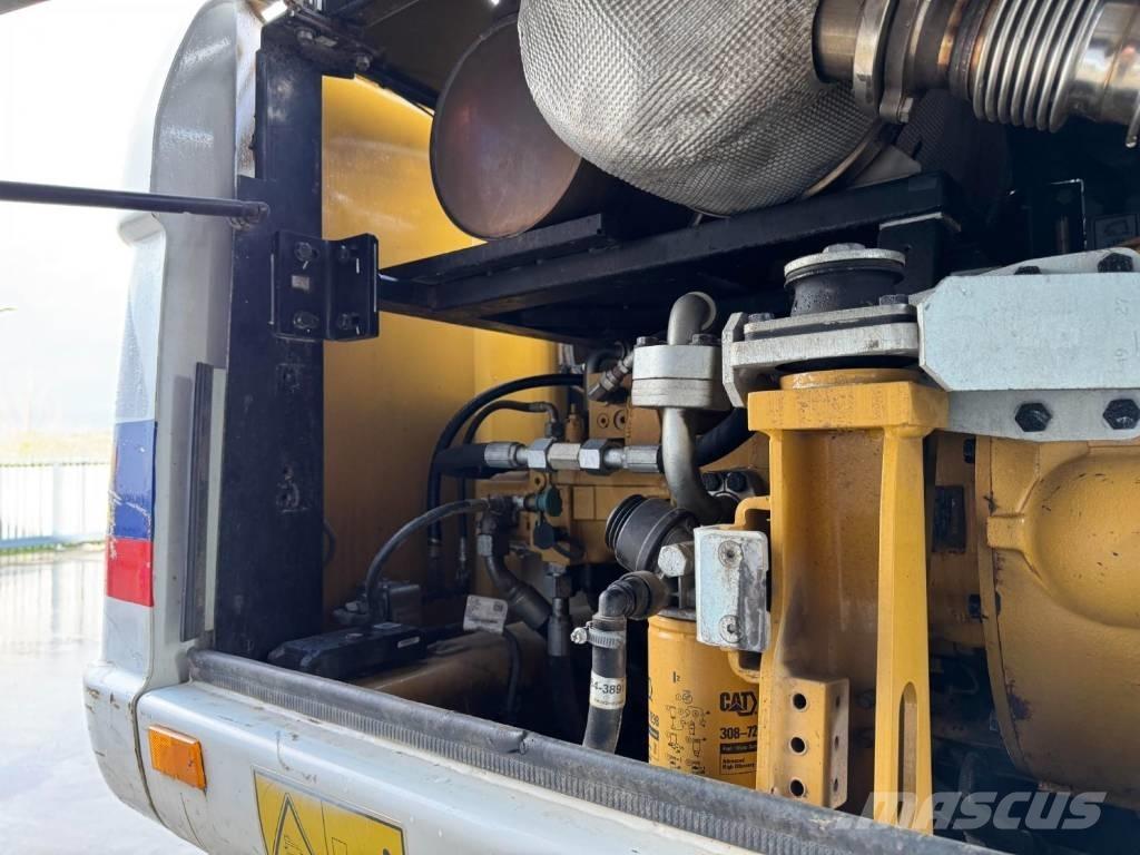 CAT M315D Excavatoare cu roti