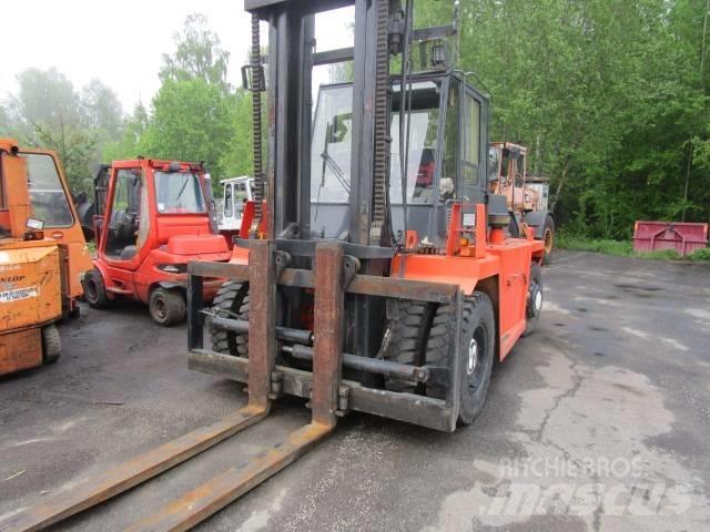 Valmet 1260 Stivuitor diesel
