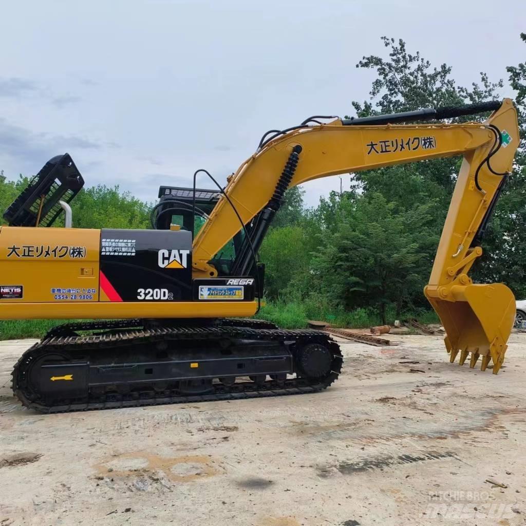 CAT 320D2 Excavatoare pe șenile
