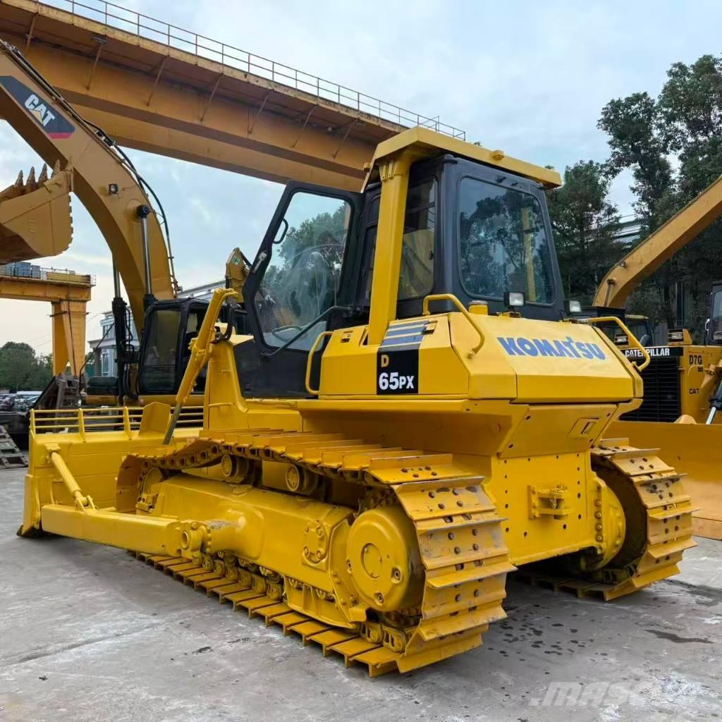 Komatsu D 65 PX-12 Buldozere pe senile