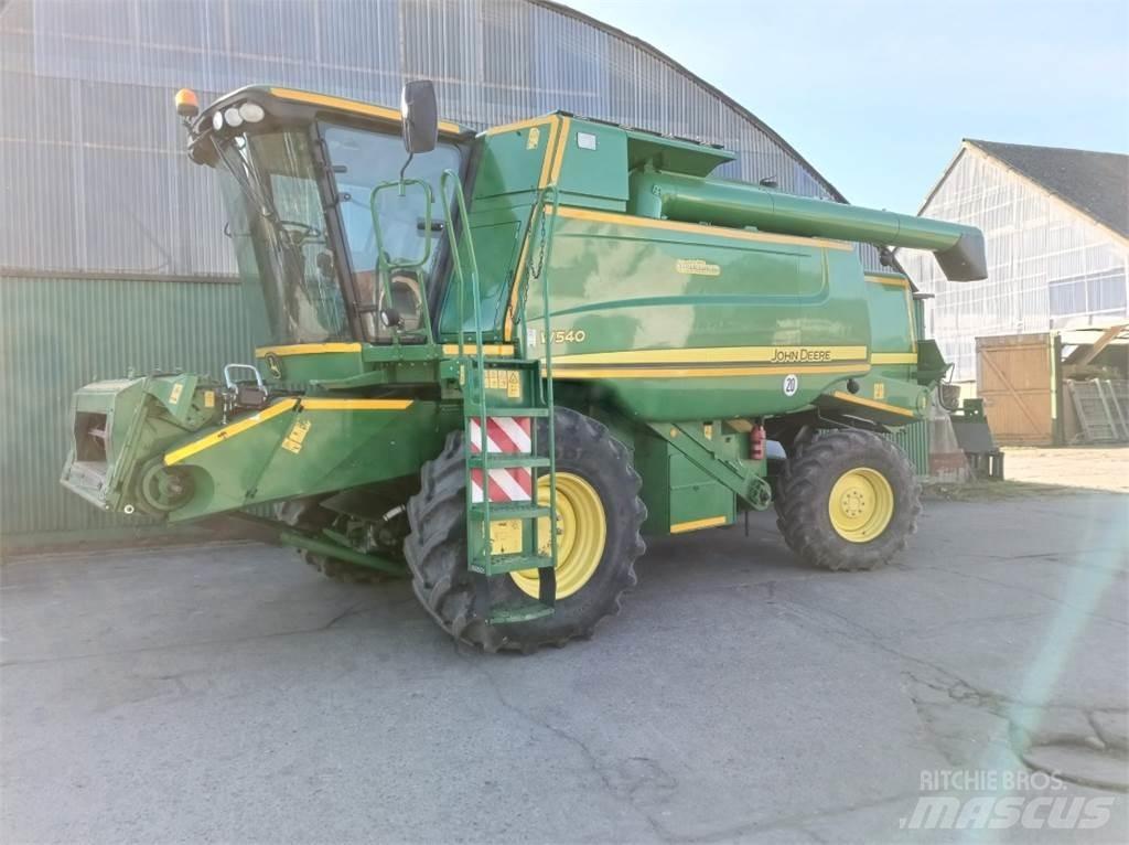 John Deere W540 Combine de secerat