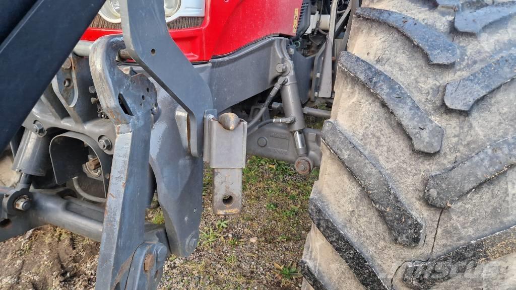 Massey Ferguson 7724 Tractoare