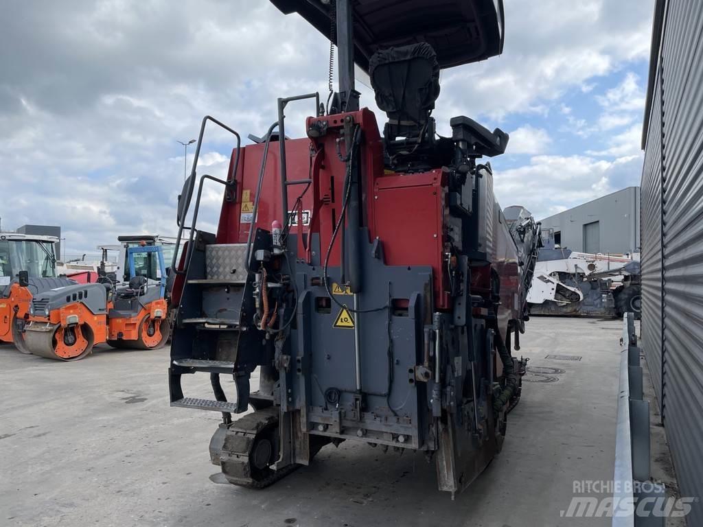 Wirtgen W 100 CFI Utilaje asfalt cu freze reci