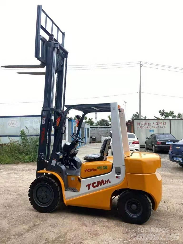 TCM FD30 Stivuitor diesel