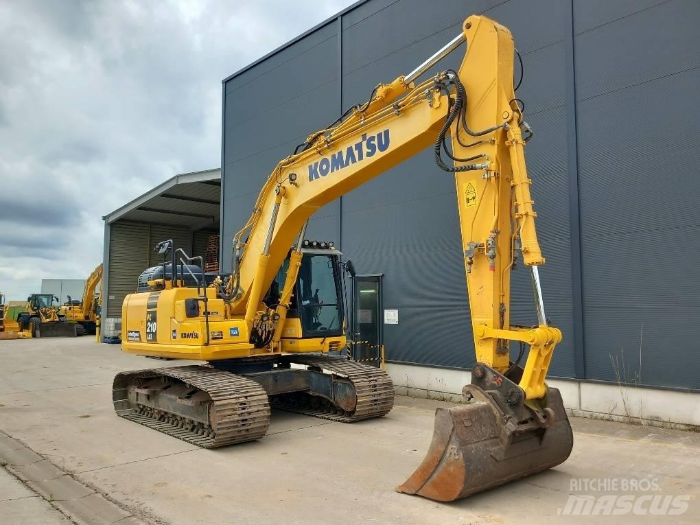 Komatsu PC210LCI-11 Excavatoare pe șenile

