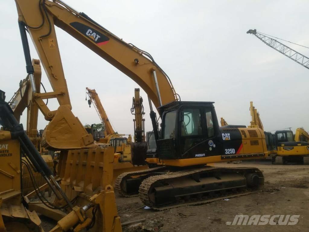 CAT 325 D Excavatoare pe șenile
