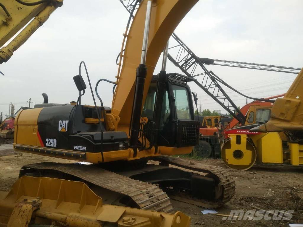 CAT 325 D Excavatoare pe șenile

