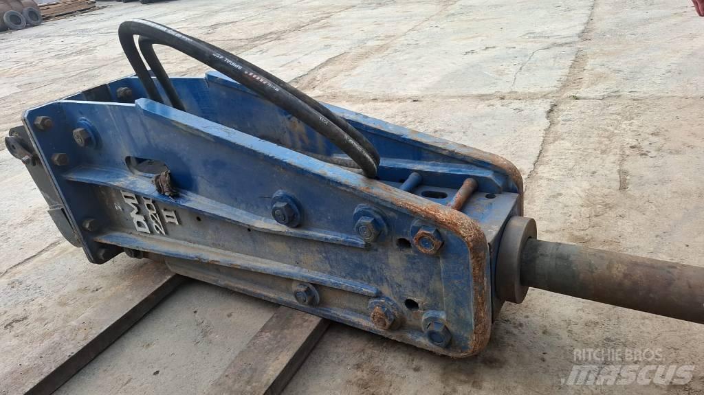  DMB 2200 Ciocane / Concasoare