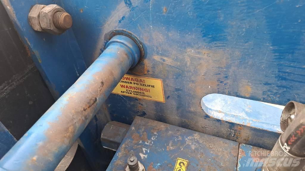  DMB 2200 Ciocane / Concasoare