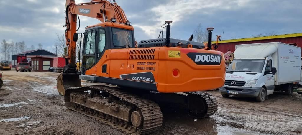 Doosan DX 255 LC-3 Excavatoare pe șenile

