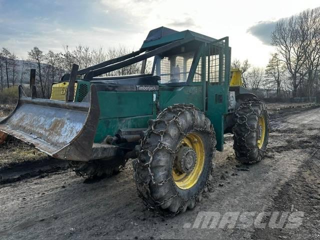 Timberjack 240B Utilaje de manevrarea a bustenilor