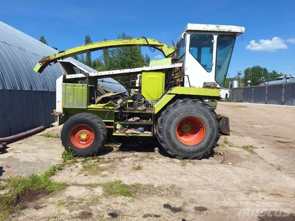 CLAAS Jaguar 690 Forajere cu autopropulsare